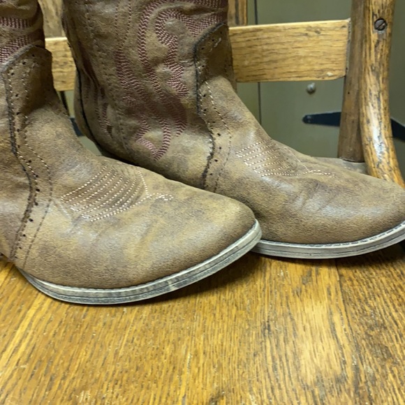 Rampage Boots - Picture 7 of 10